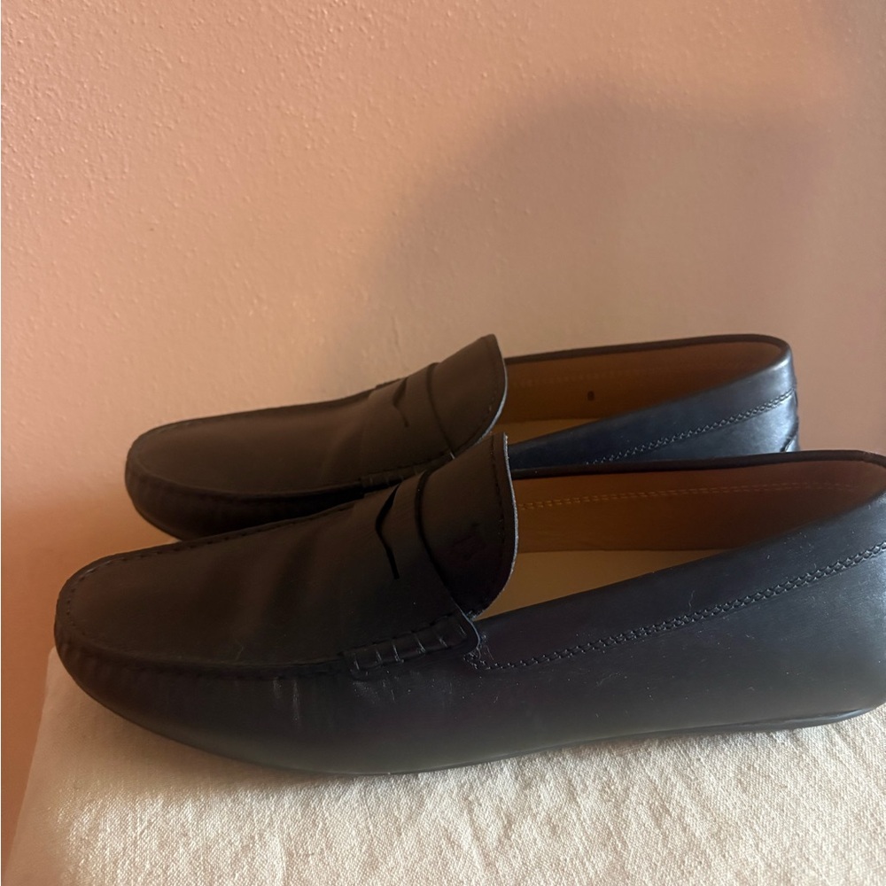 Tod's City Gommino Logo-Debossed Leather Driving Shoes - Picture 3 of 6